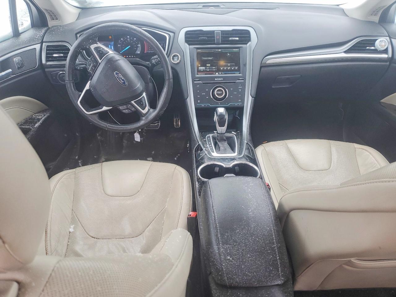 Ford Fusion Titanium Hev