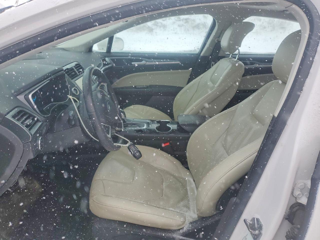 Ford Fusion Titanium Hev