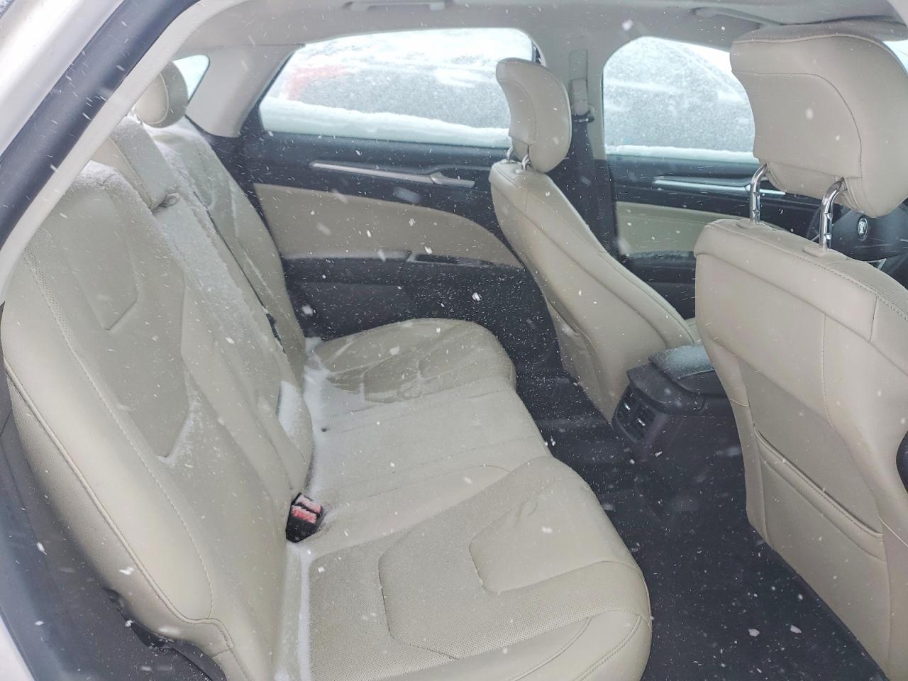 Ford Fusion Titanium Hev