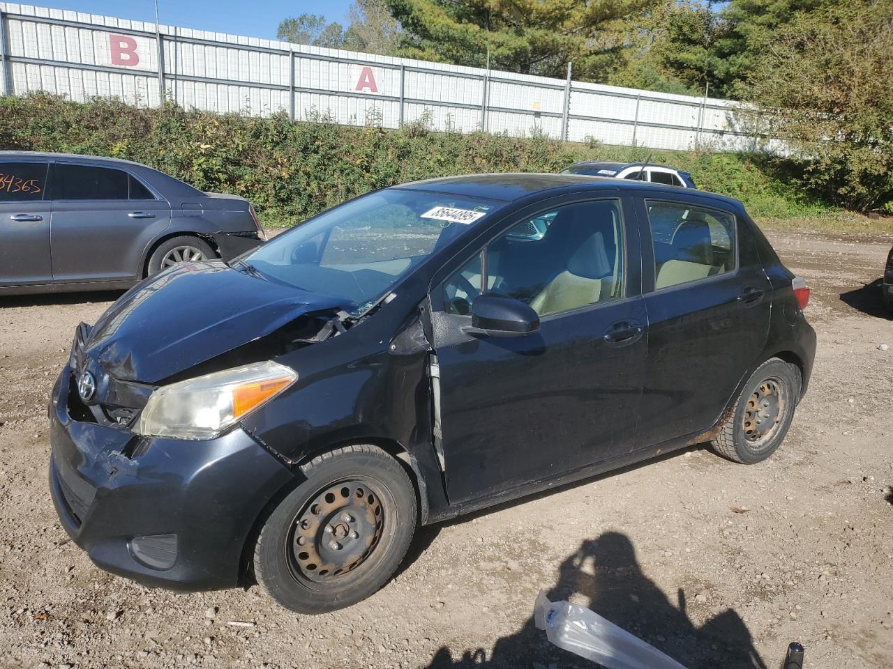 Salvage Toyota Yaris Image