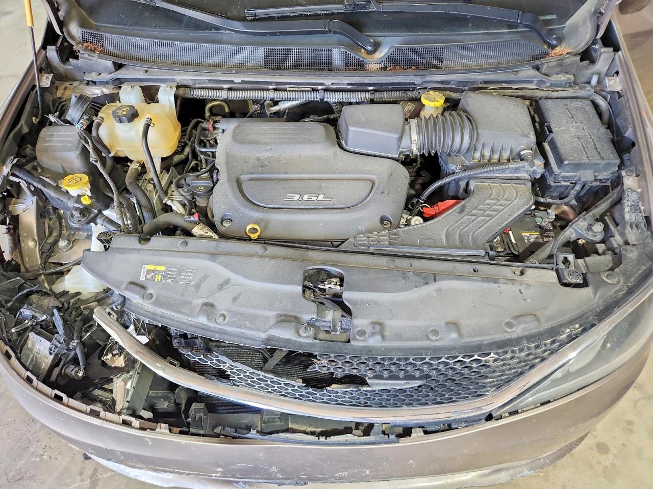 Chrysler Pacifica Touring L Plus