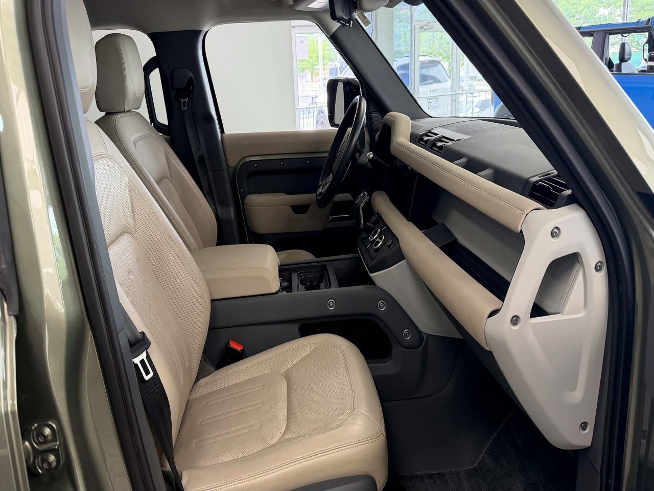 Land Rover Defender 110 Se