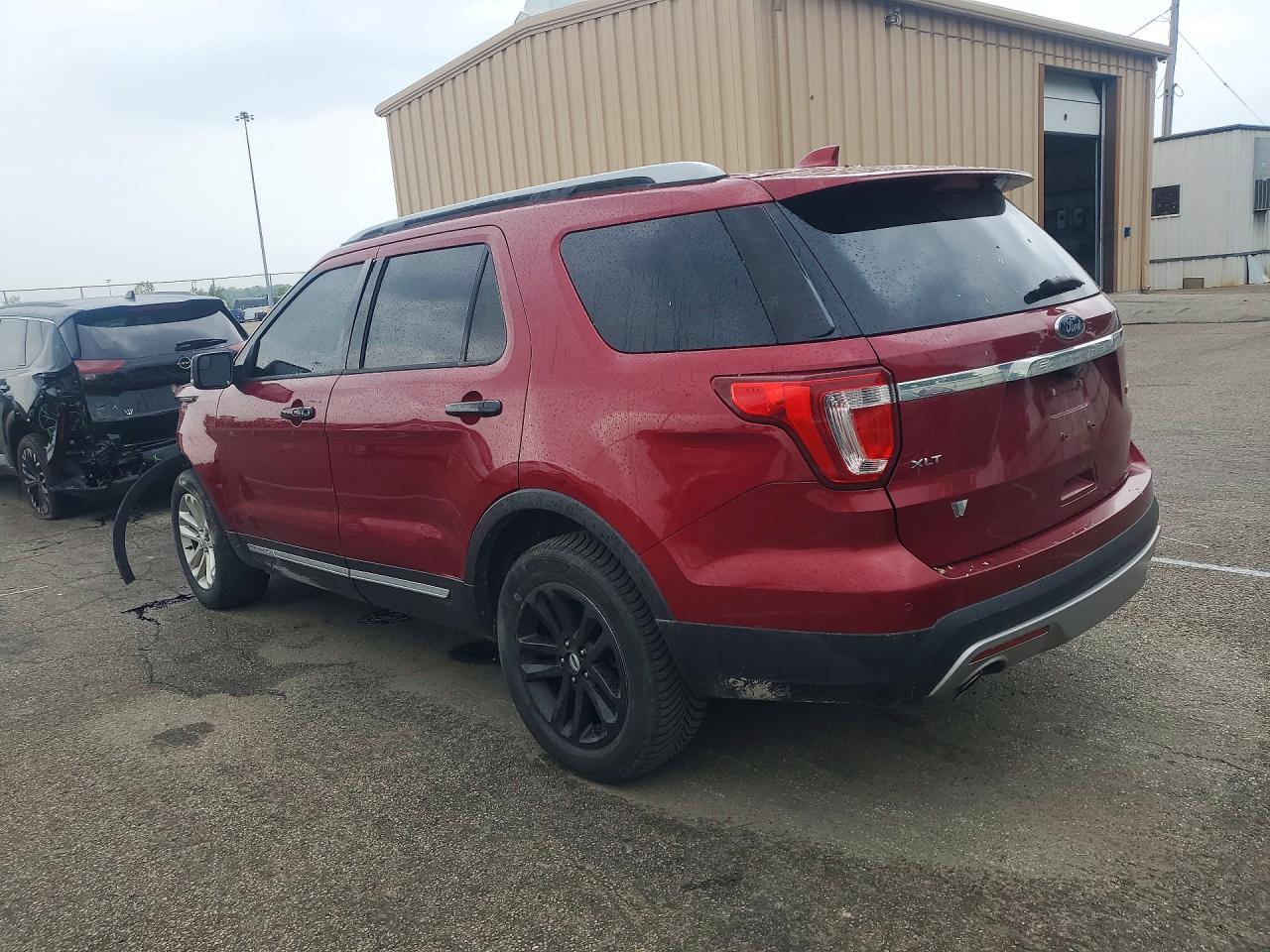 Ford Explorer Xlt