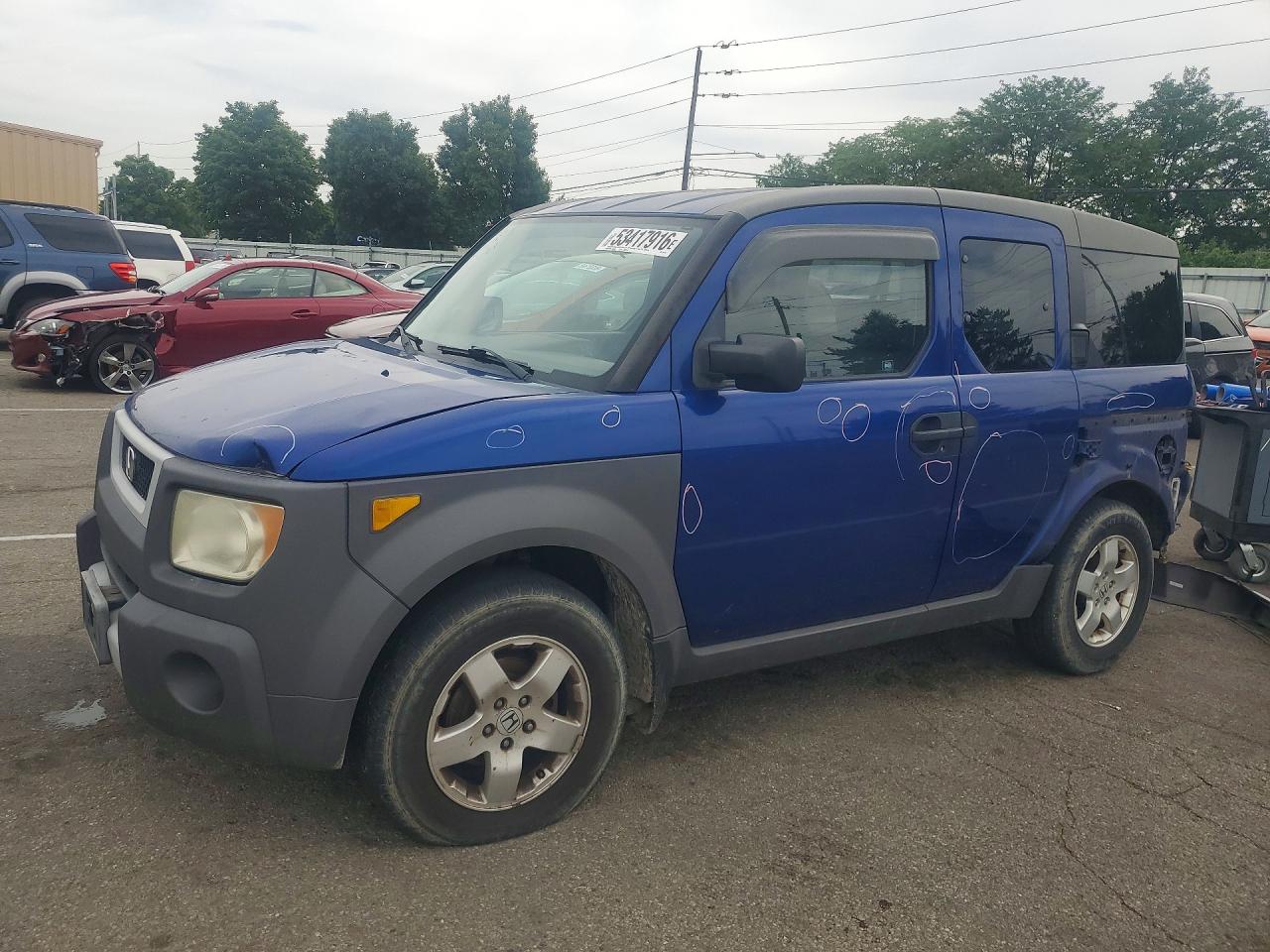 Salvage Honda Element Image