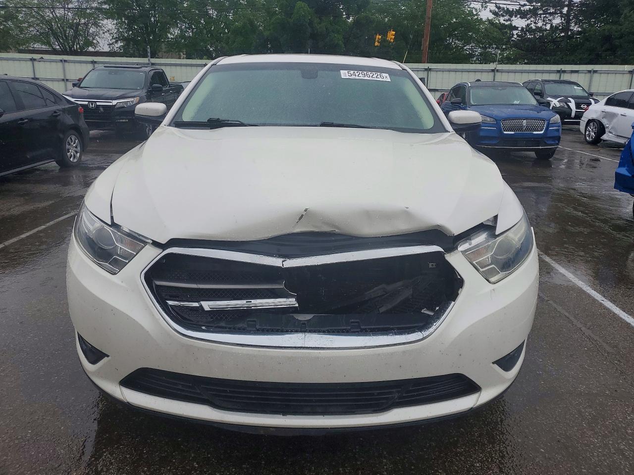 Ford Taurus Sel