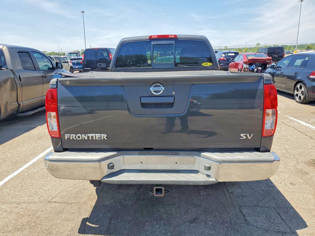Nissan Frontier Sv