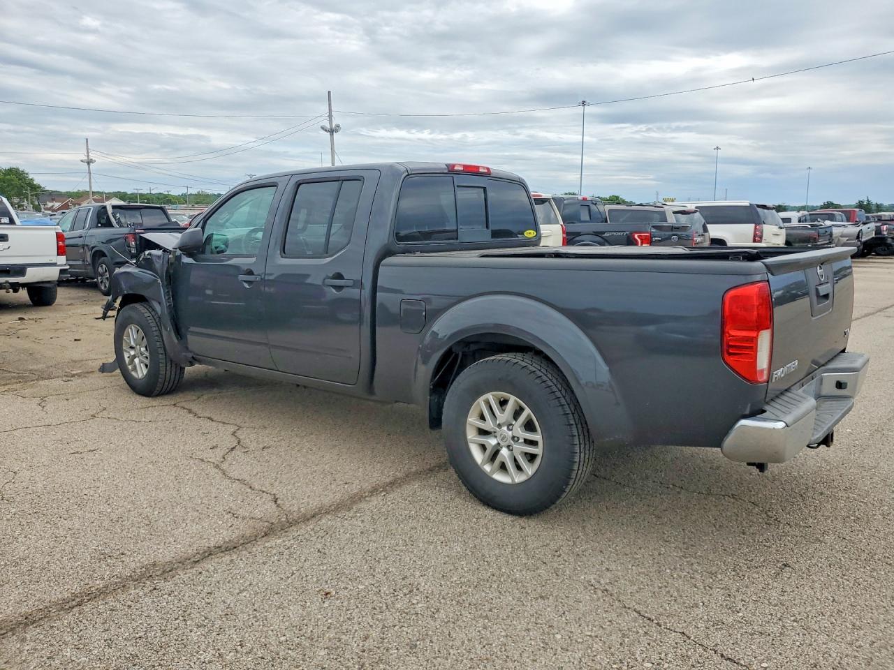 Nissan Frontier Sv