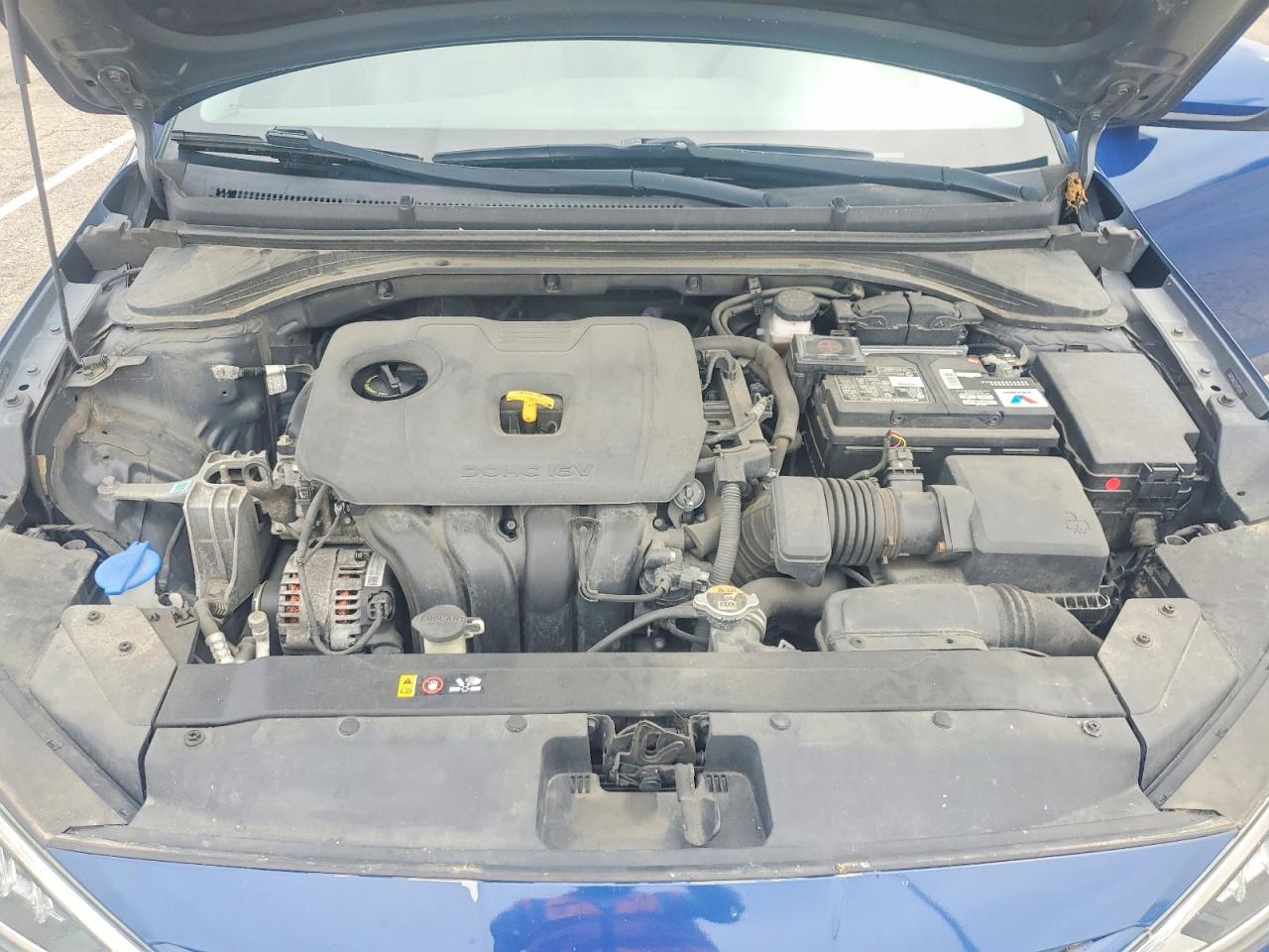 Hyundai ELANTRA Sel