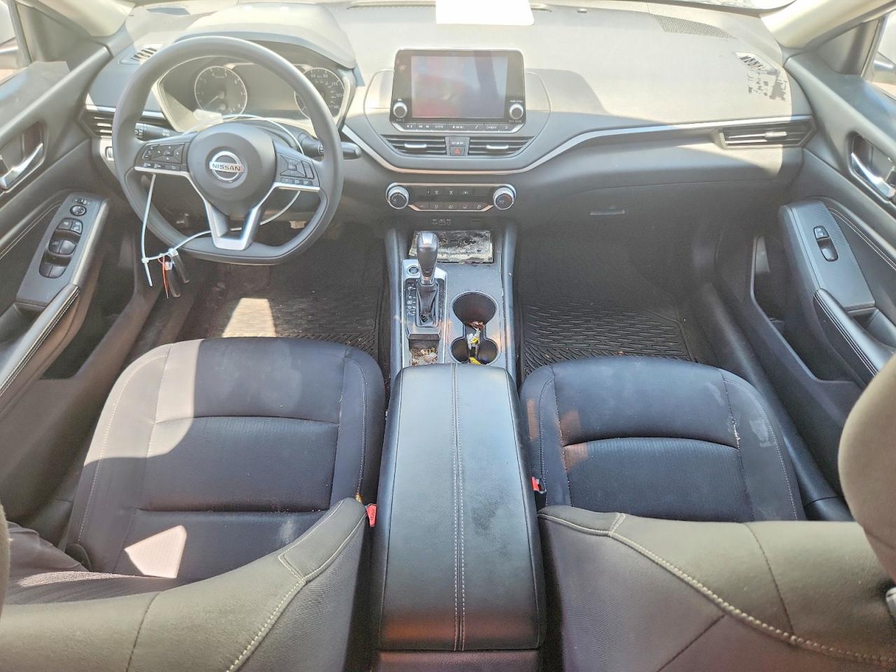 Nissan Altima S