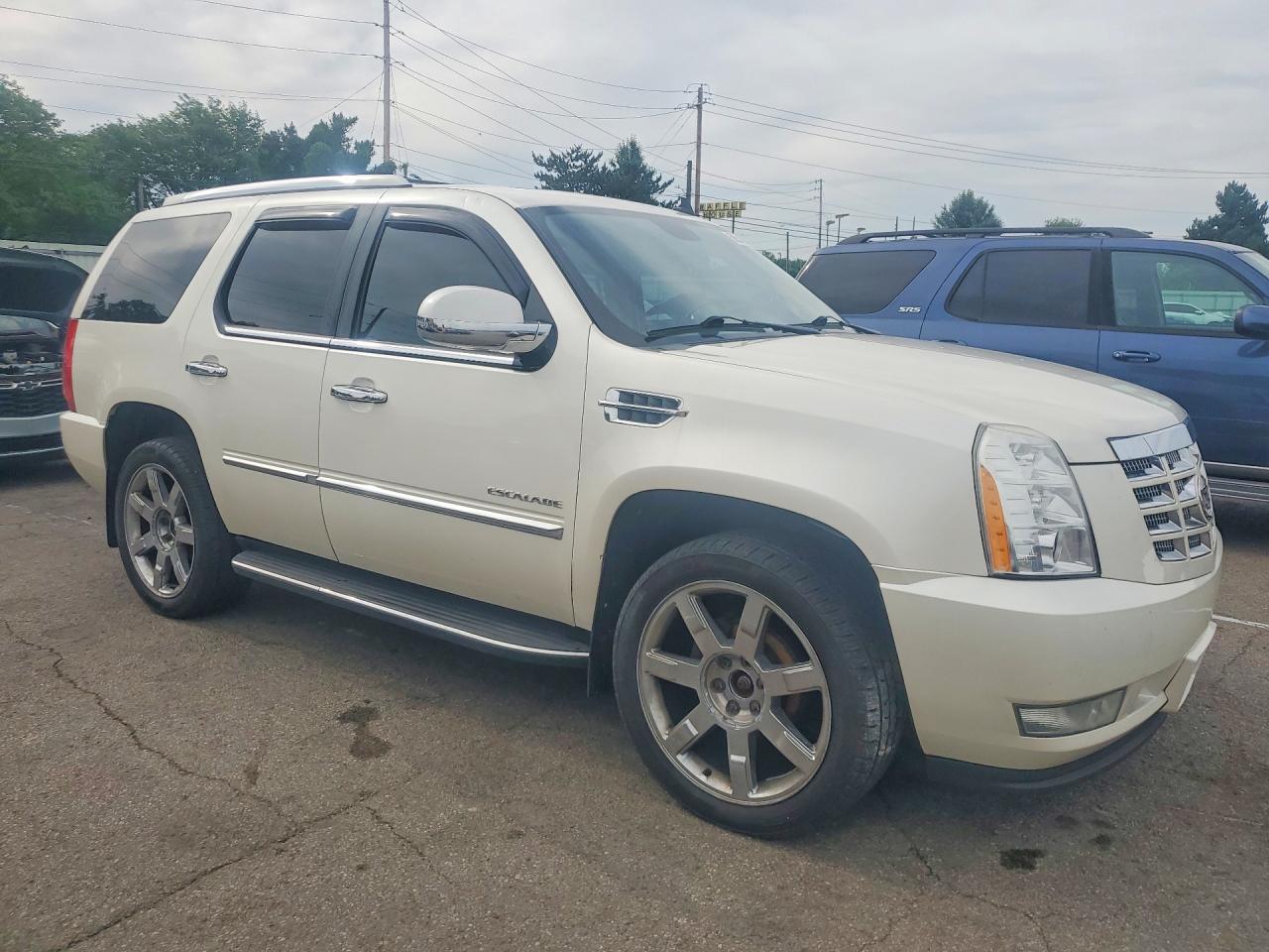 Cadillac Escalade Luxury