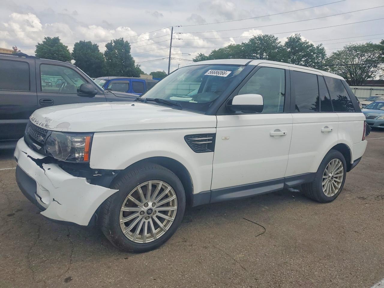 Salvage Land Rover Range Rover Image