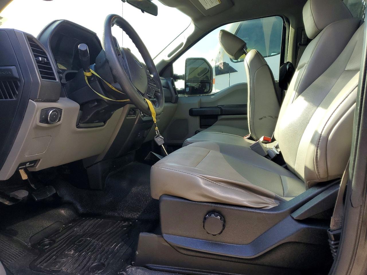 Ford F-550 Super Duty