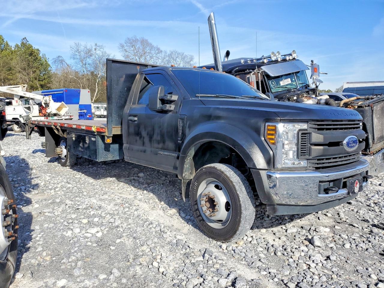 Ford F-550 Super Duty