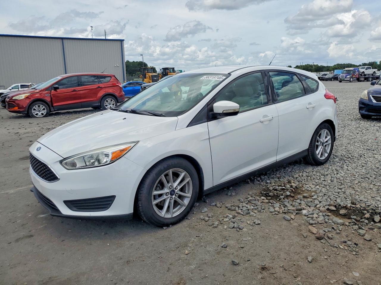 Salvage Ford Focus Image