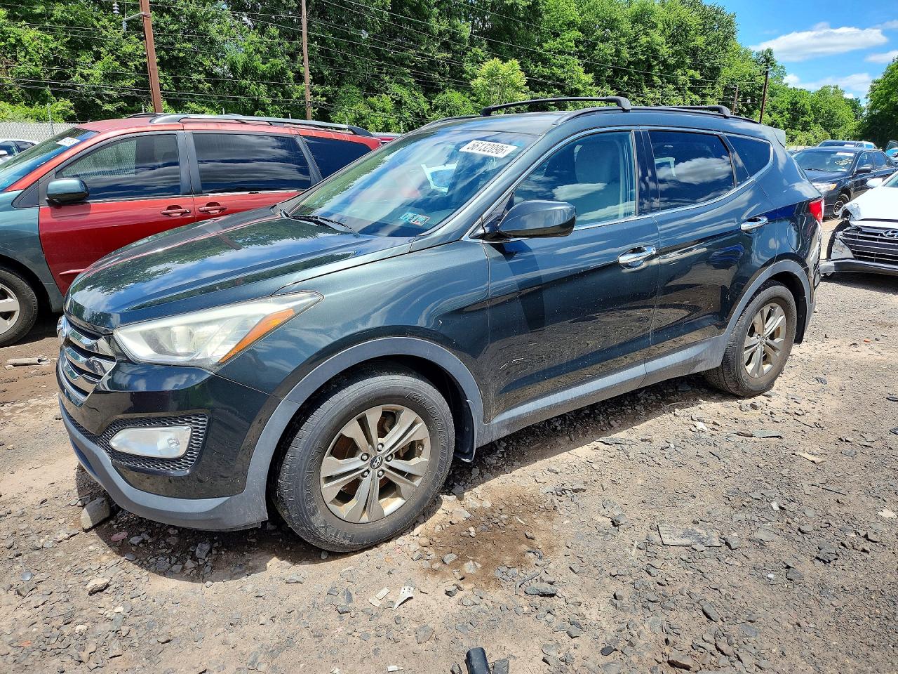 Salvage Hyundai SANTA FE Image