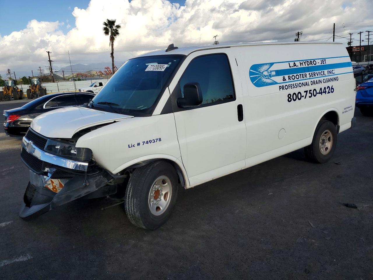 Salvage Chevrolet Express Image