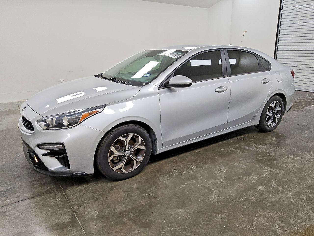Salvage Kia Forte Image