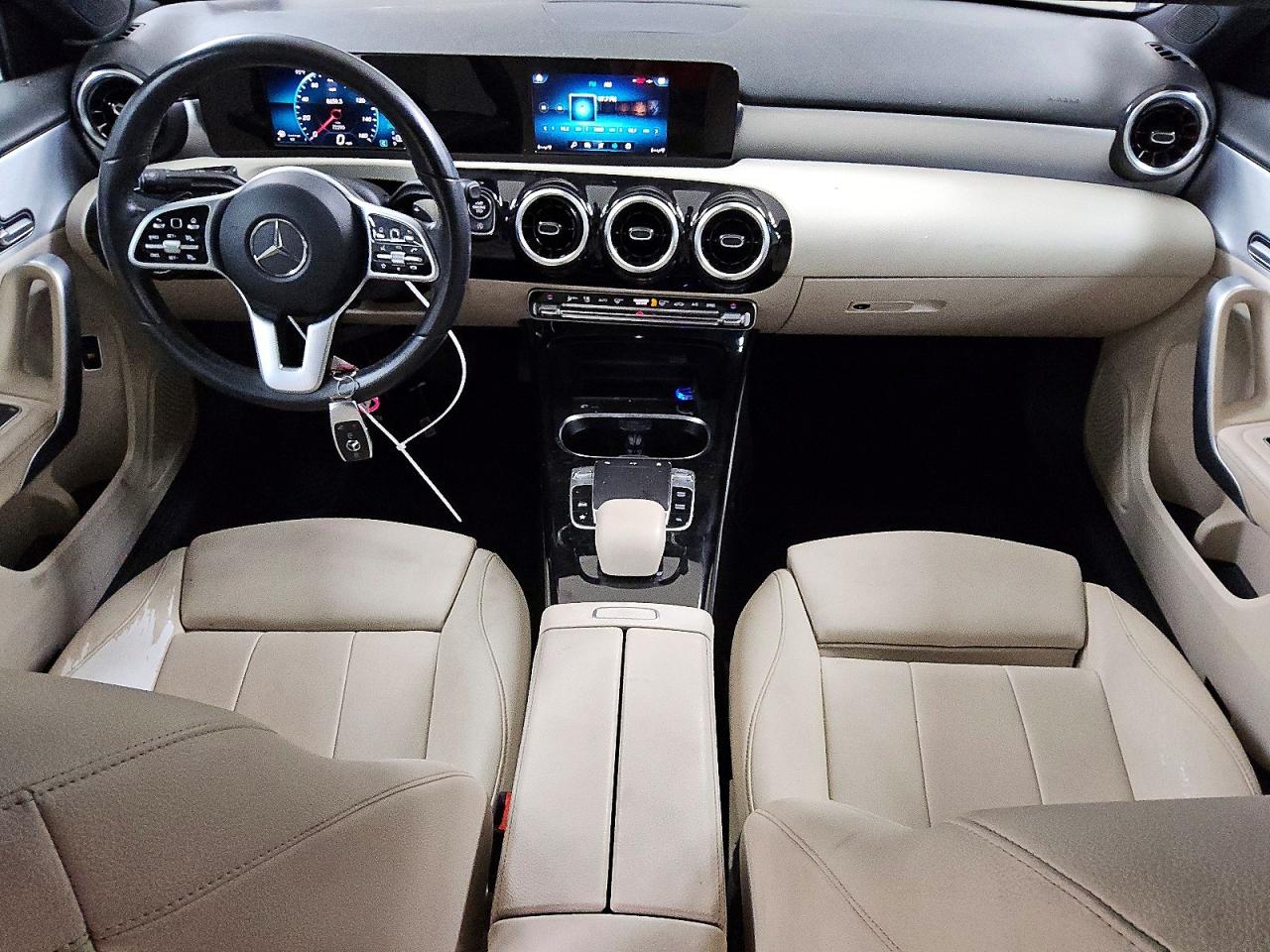 Mercedes-Benz A-Class 220