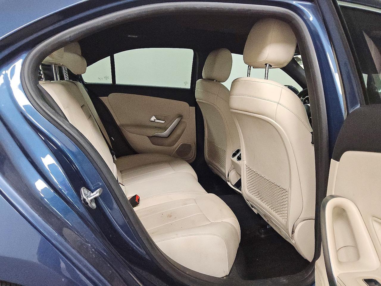 Mercedes-Benz A-Class 220
