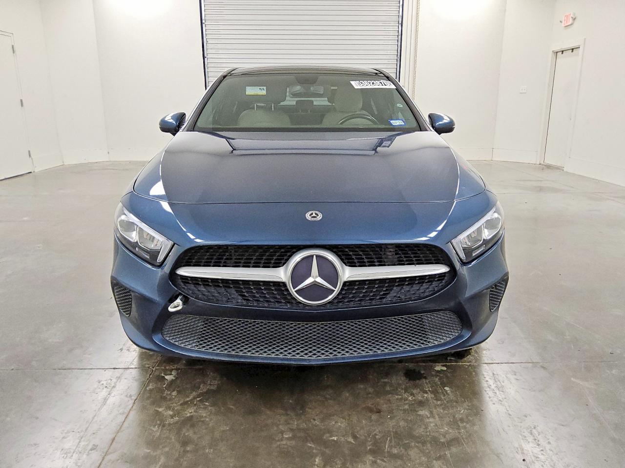 Mercedes-Benz A-Class 220
