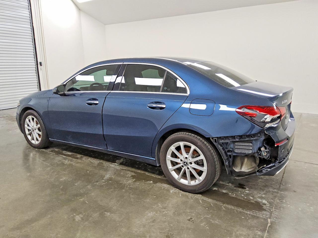 Mercedes-Benz A-Class 220