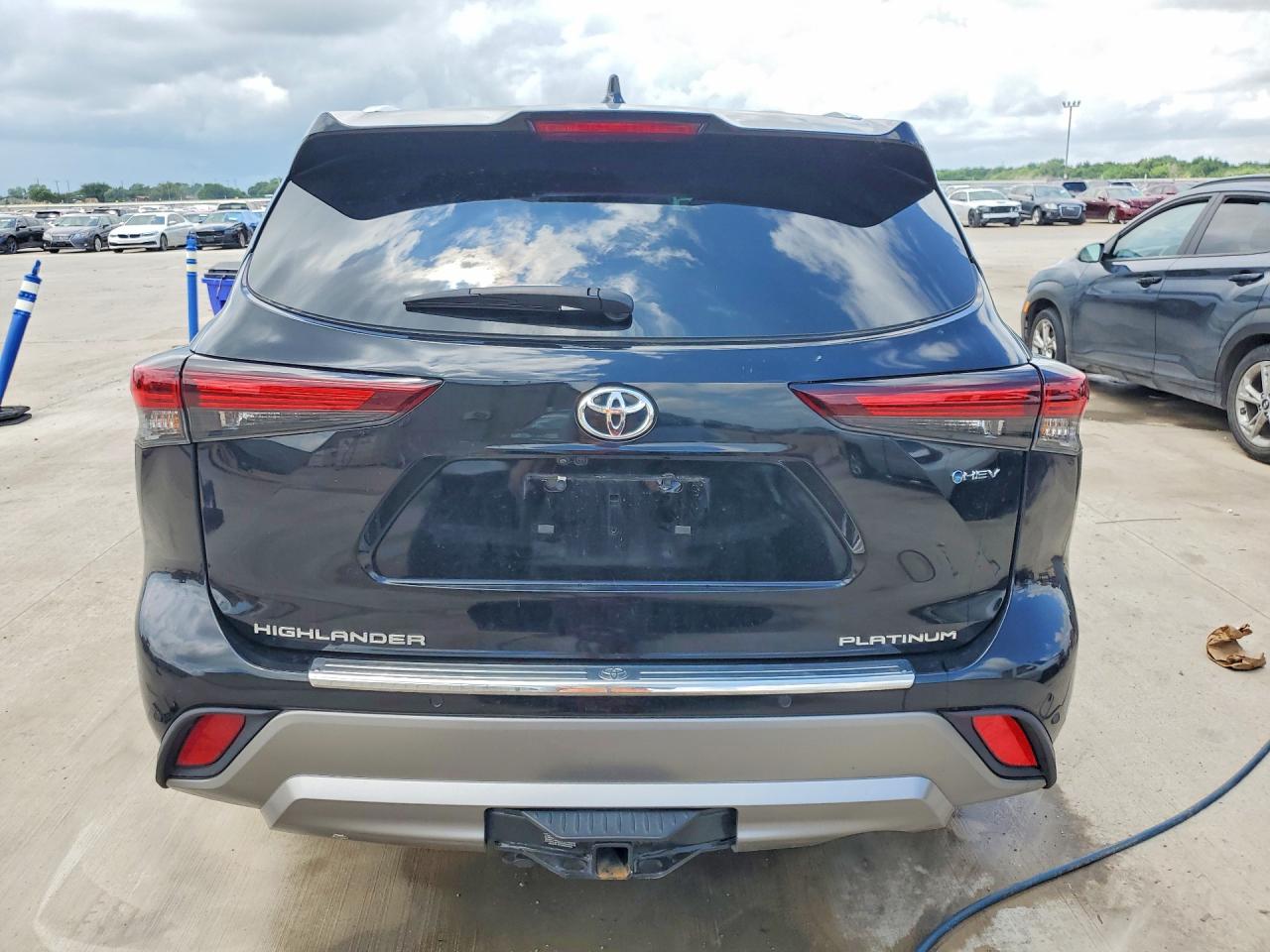 Toyota Highlander Platinum