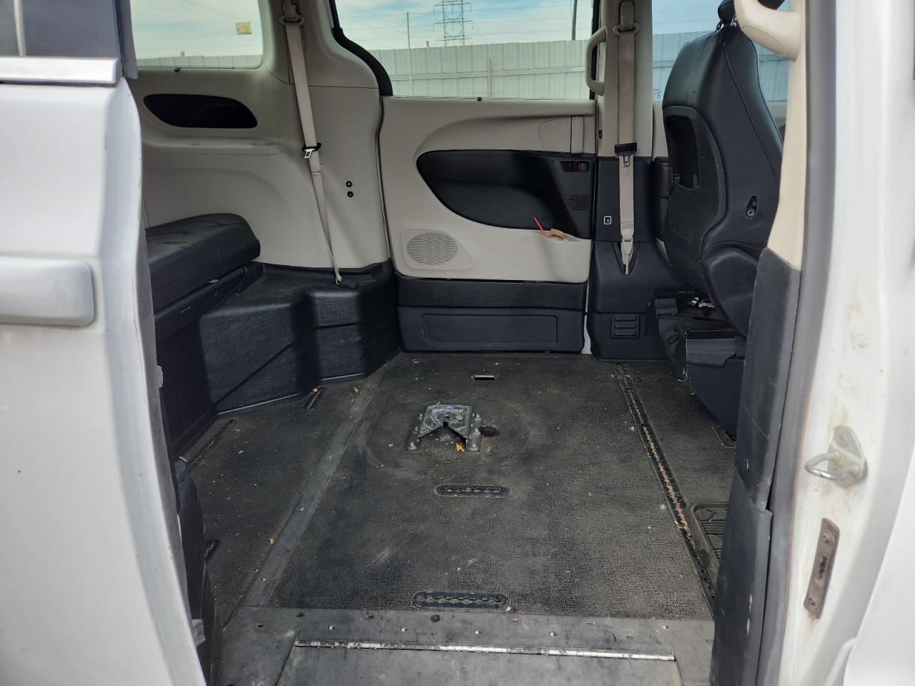 Chrysler Pacifica Touring L