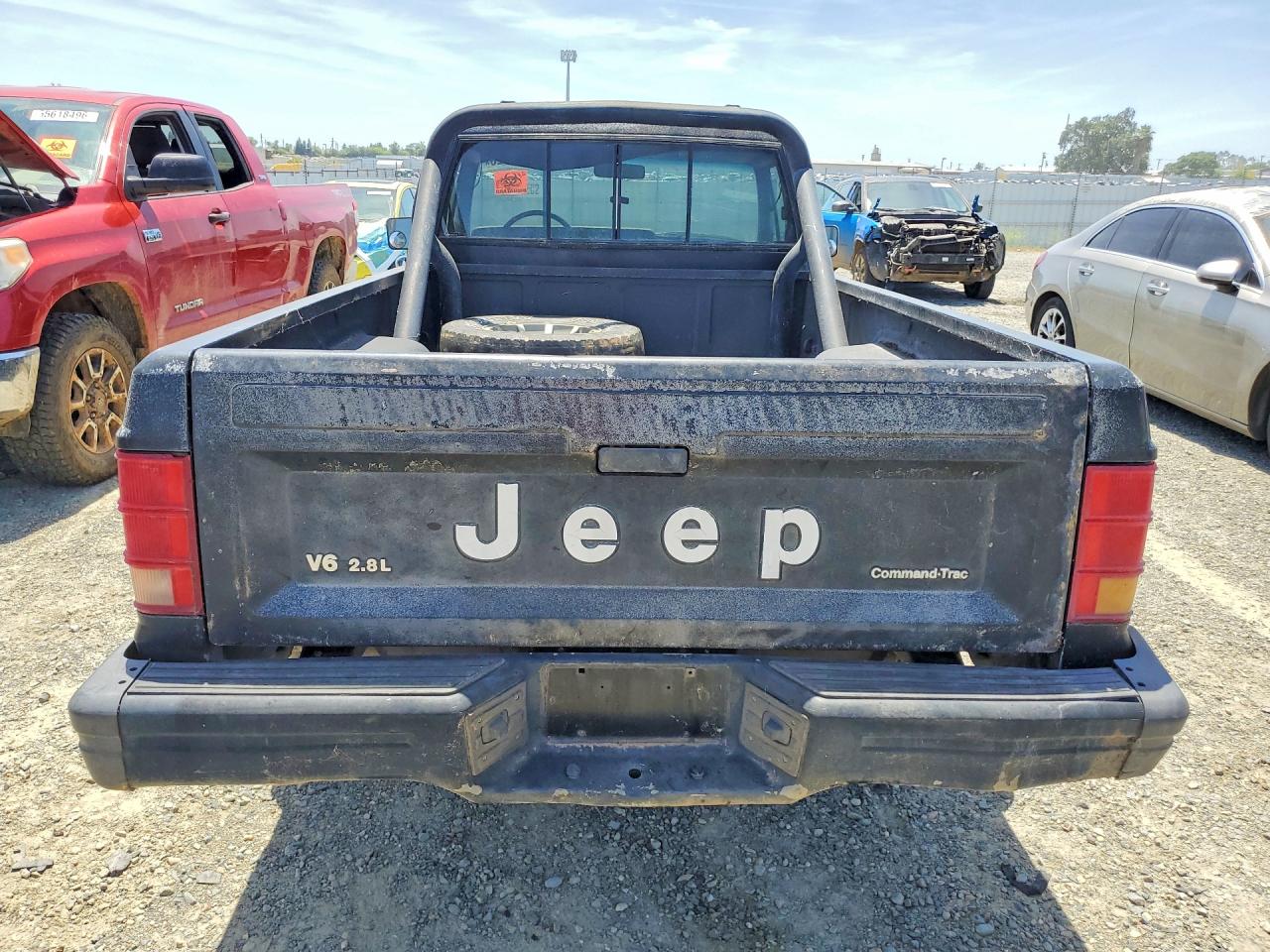 Jeep Comanche Custom