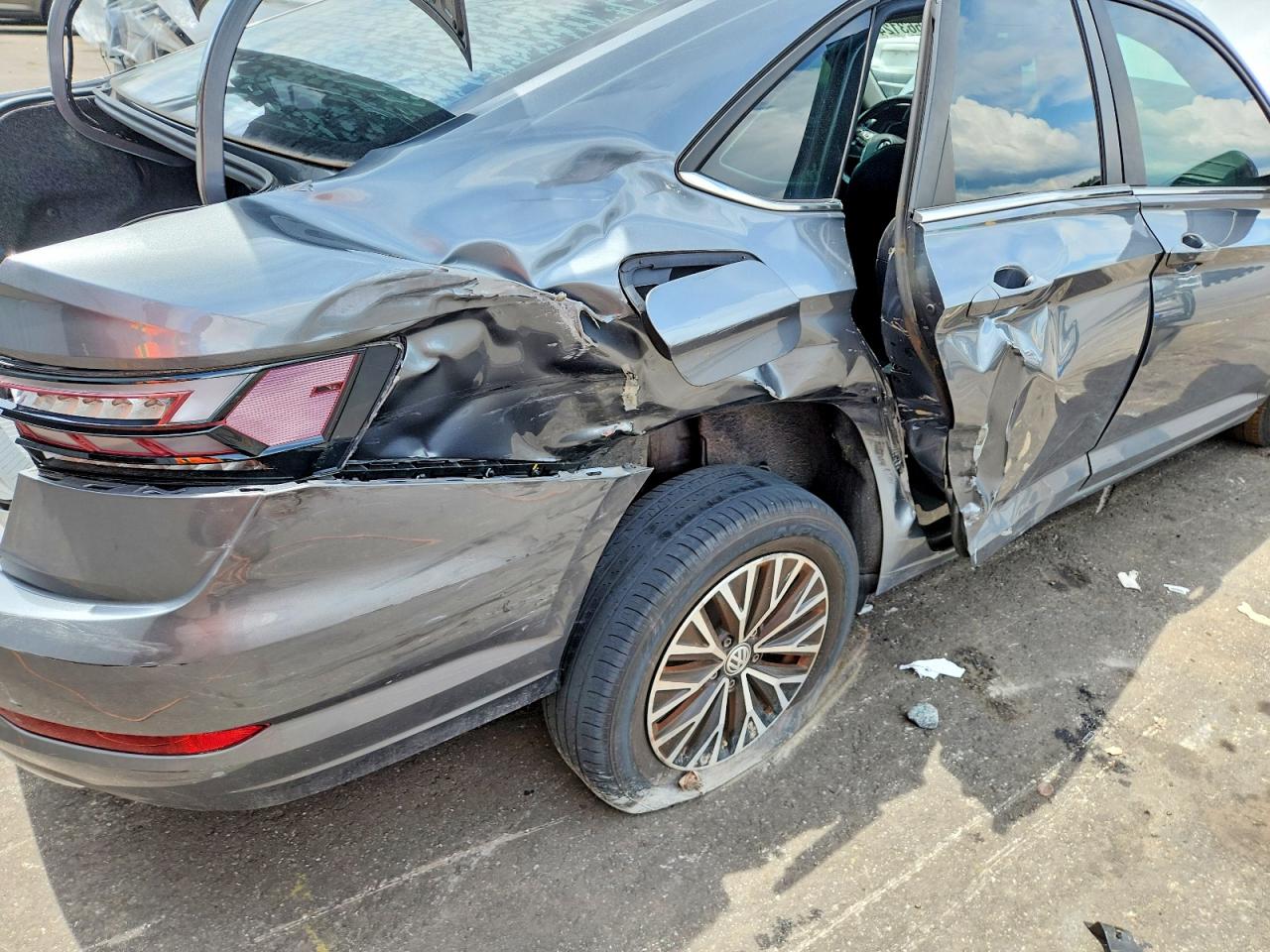 Volkswagen Jetta S