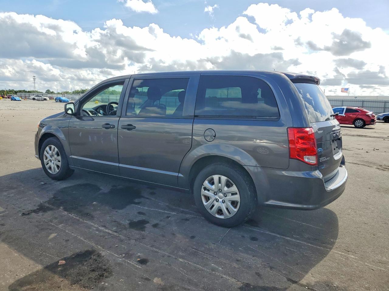 Dodge Caravan Se