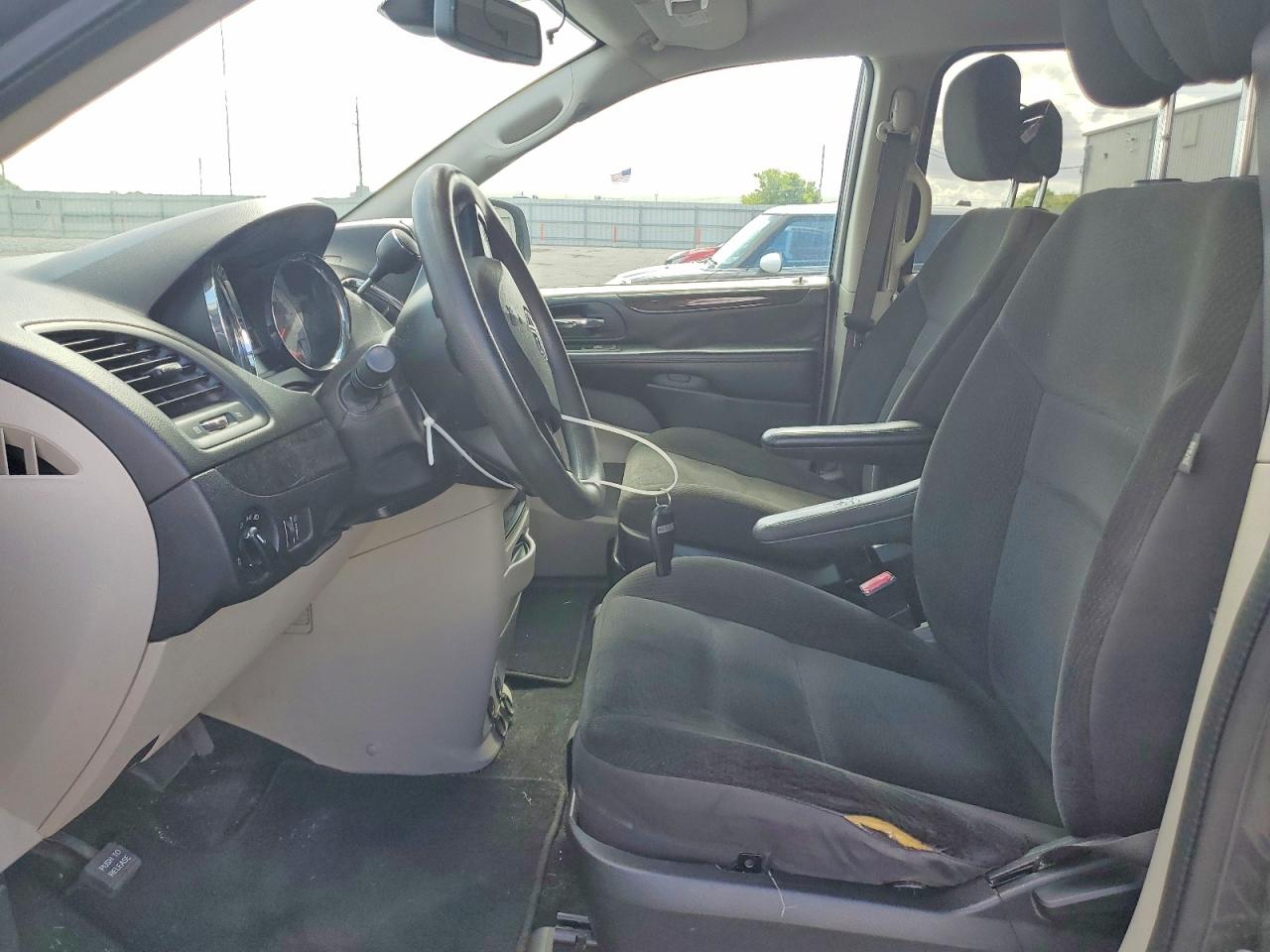 Dodge Caravan Se