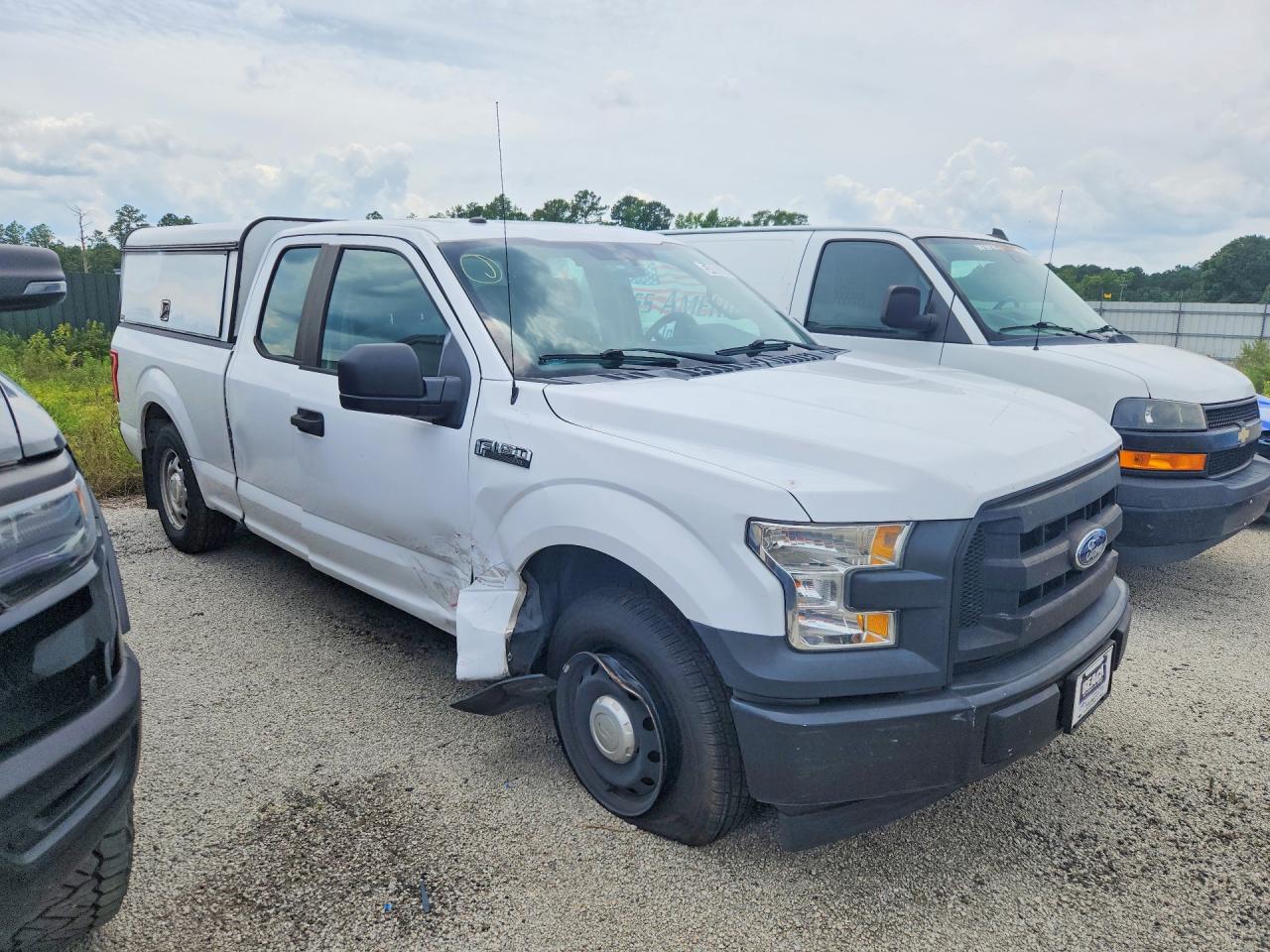 Ford F-150 Super Cab