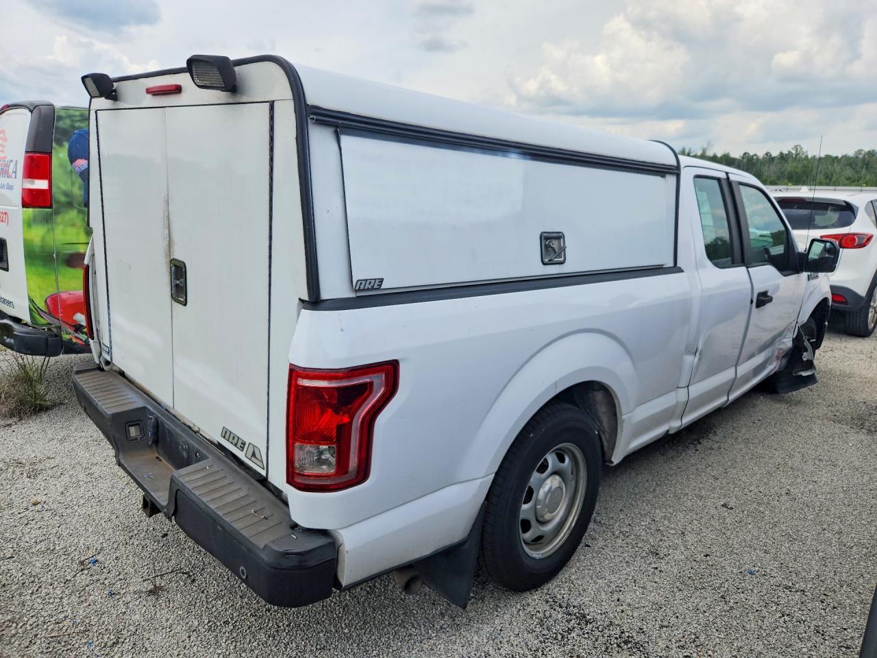 Ford F-150 Super Cab