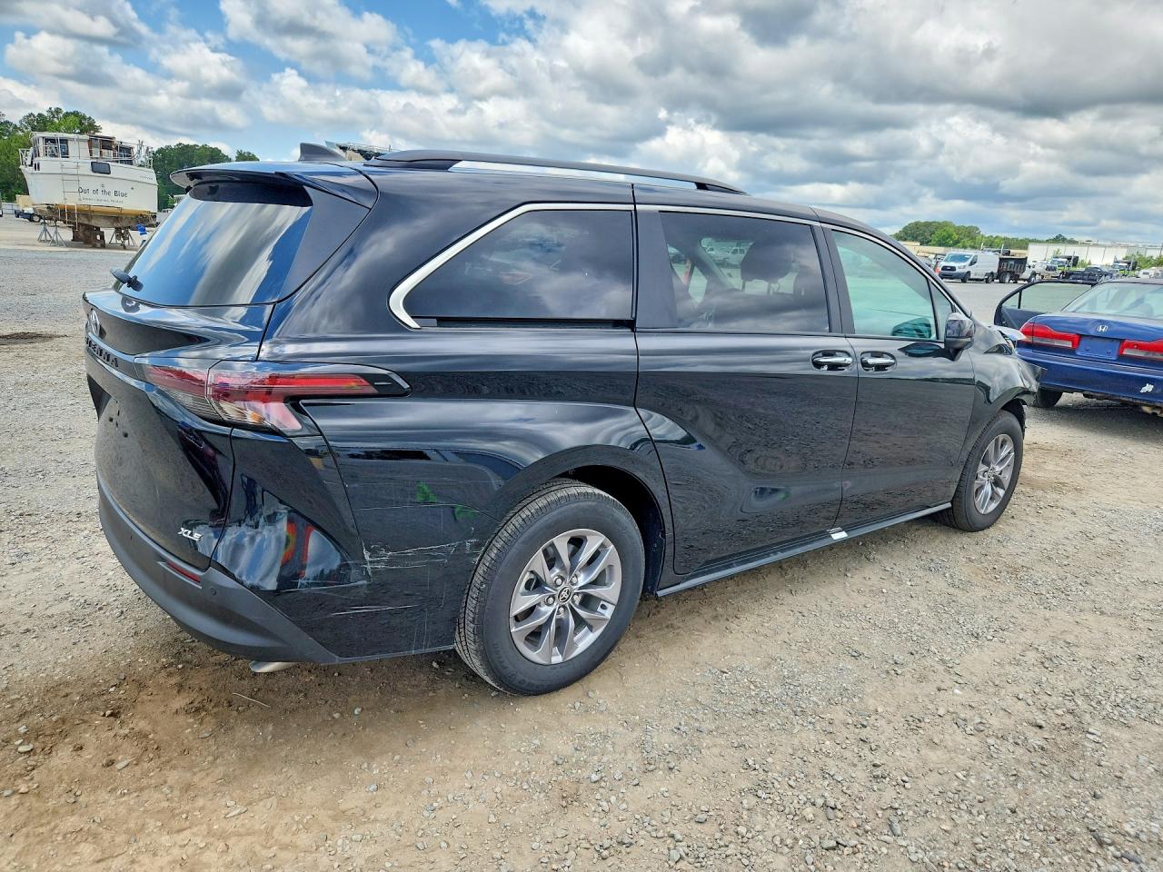 Toyota Sienna Xle 8-passenger