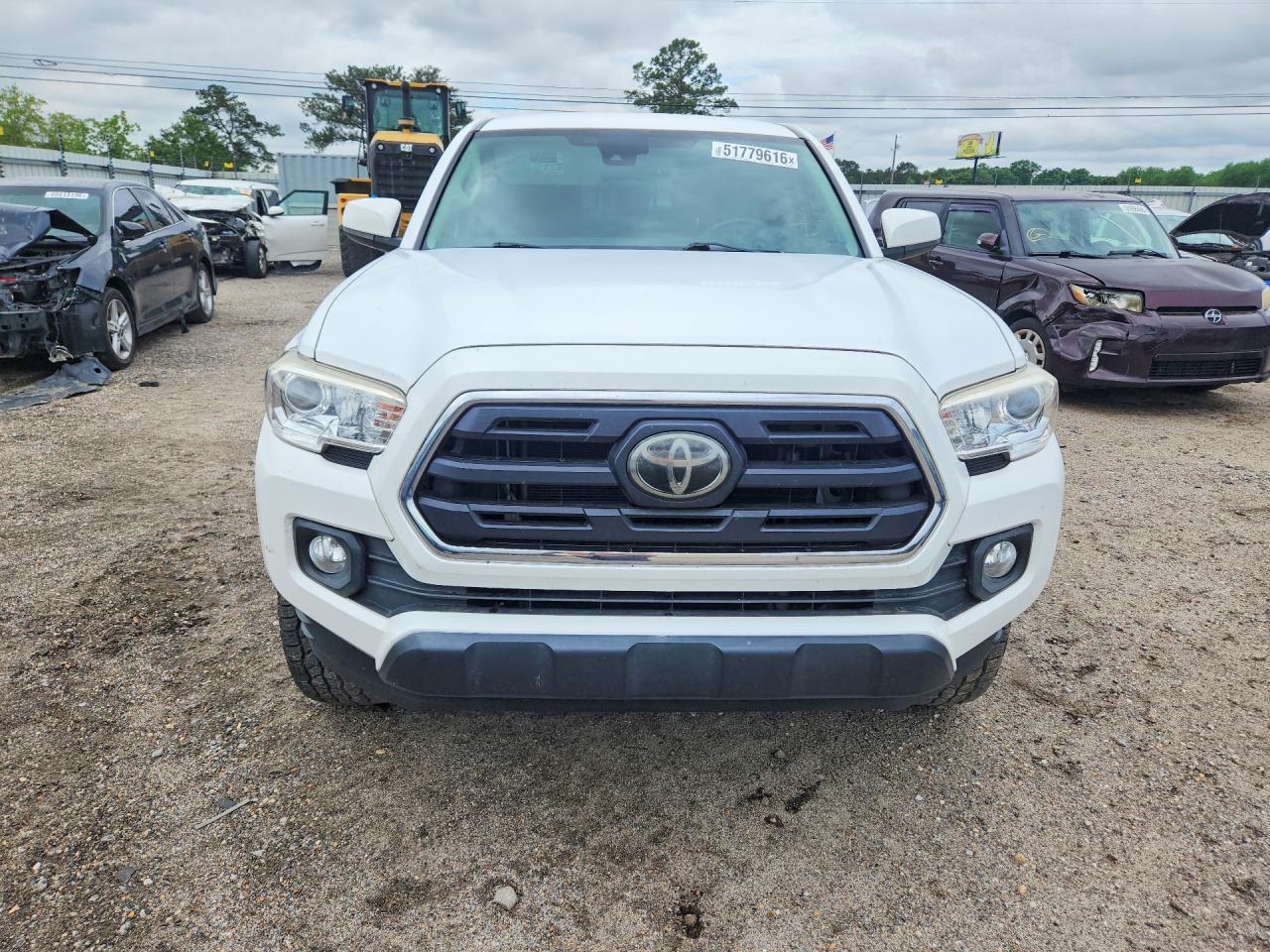 Toyota Tacoma Sr5 V6