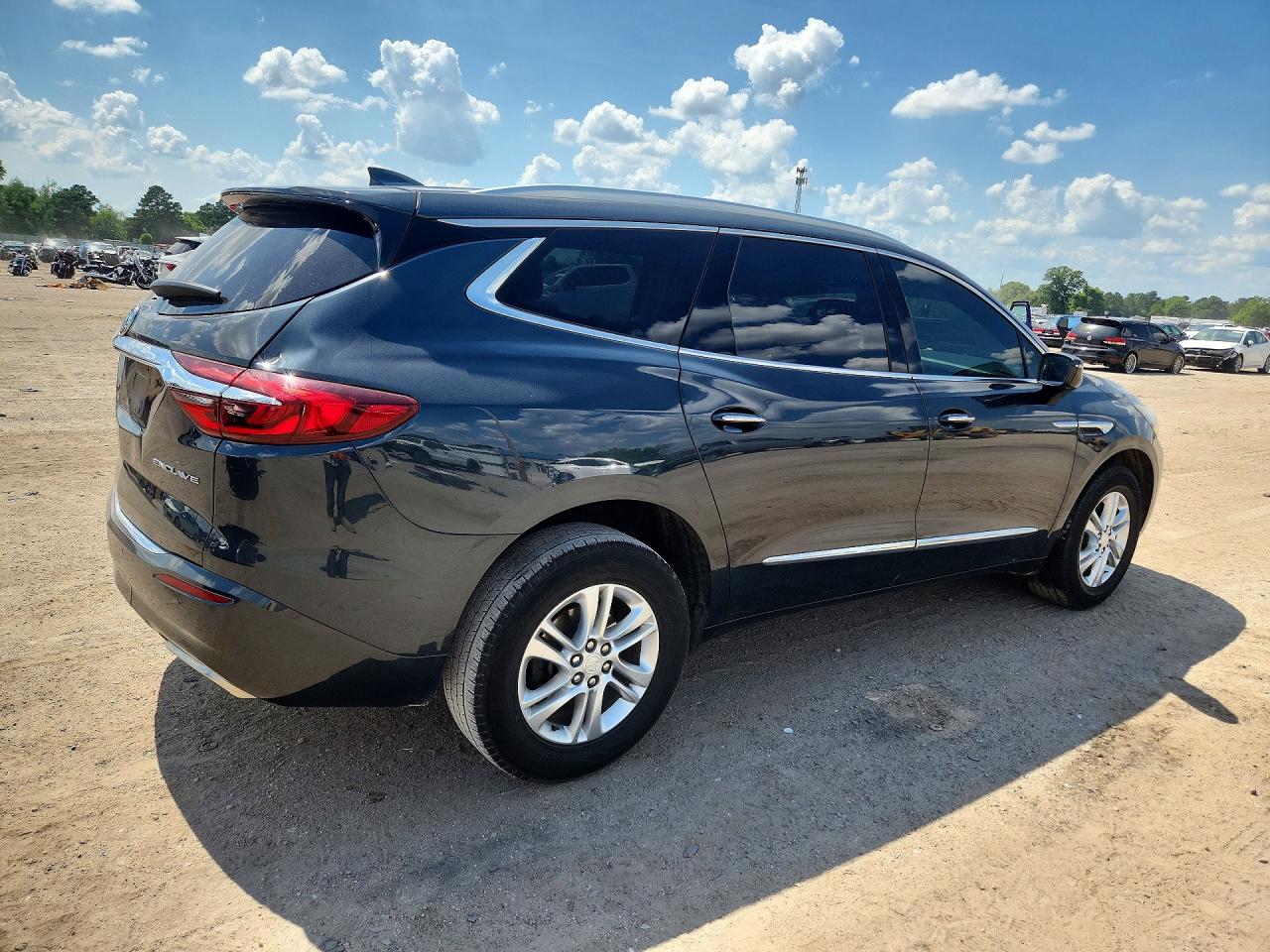 Buick Enclave Essence