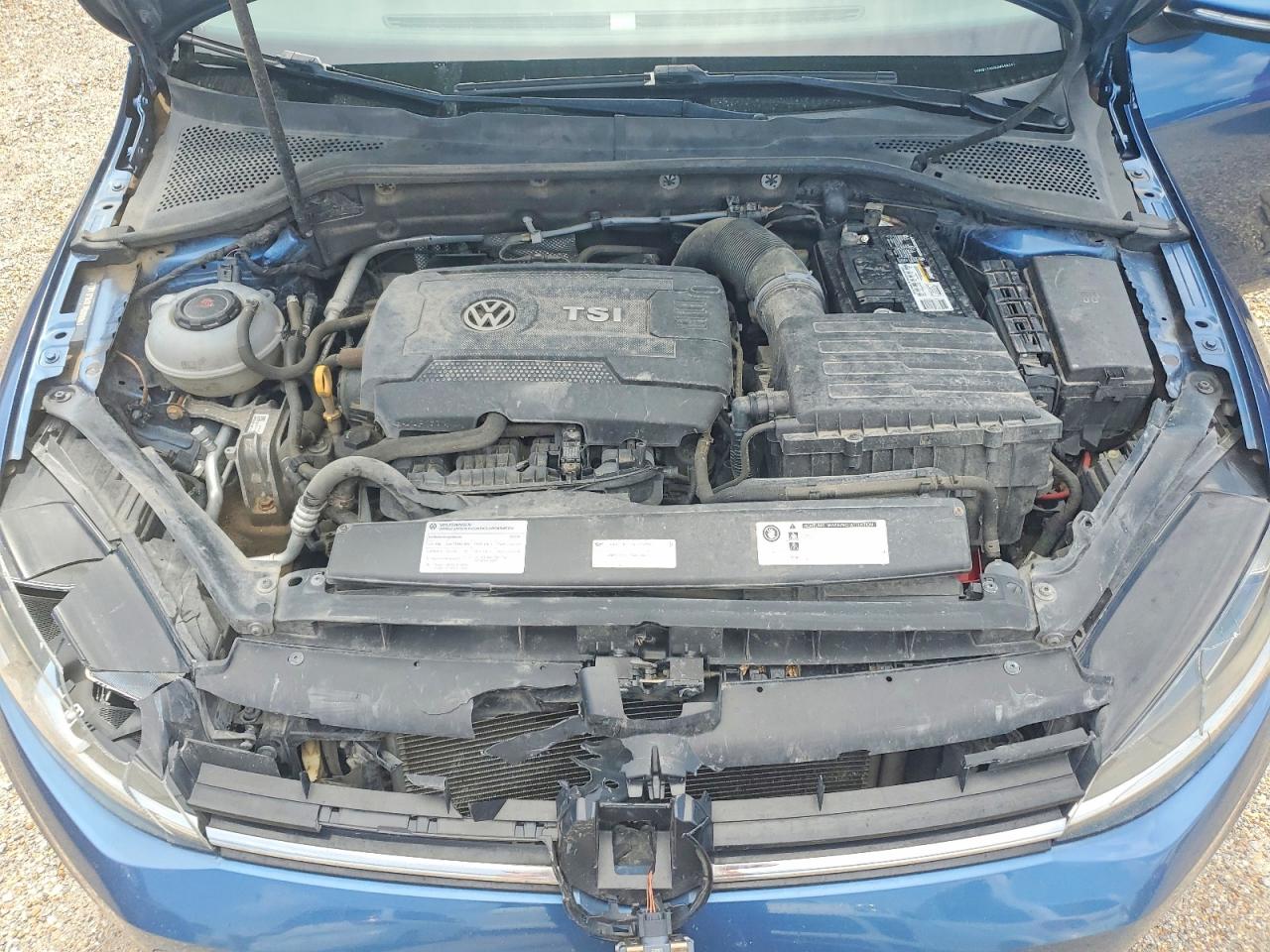 Volkswagen Golf S