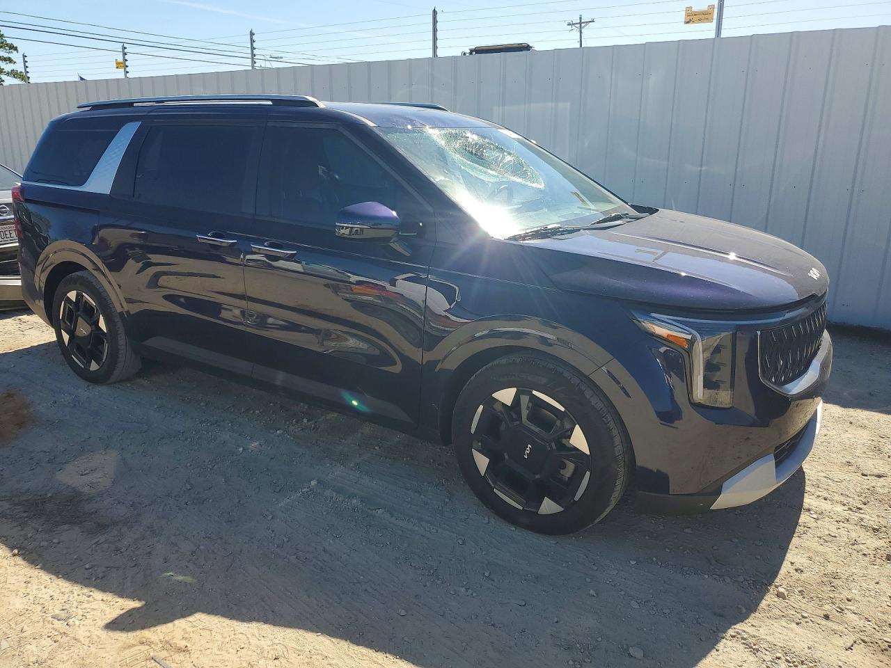 Kia Carnival Ex