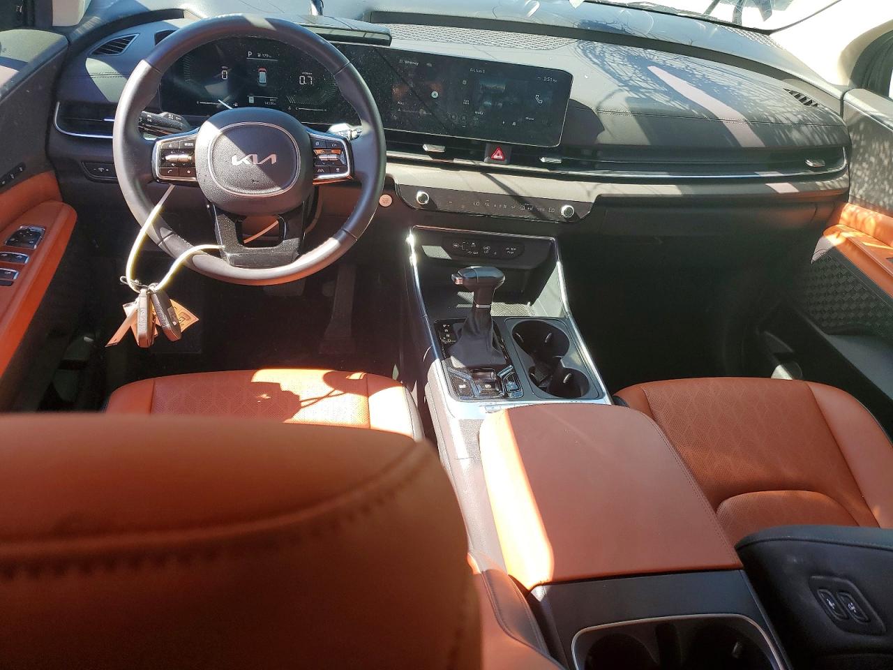 Kia Carnival Ex