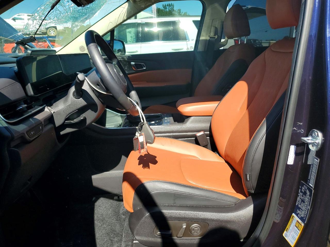 Kia Carnival Ex