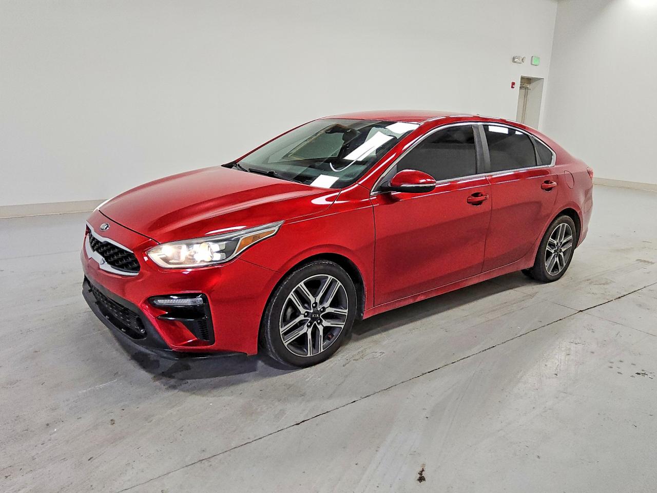Salvage Kia Forte Image