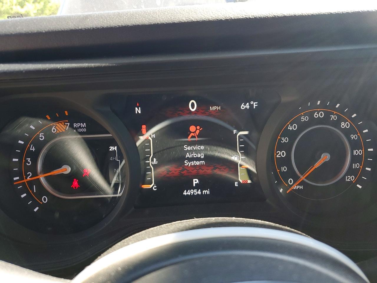 Jeep Wrangler Sahara