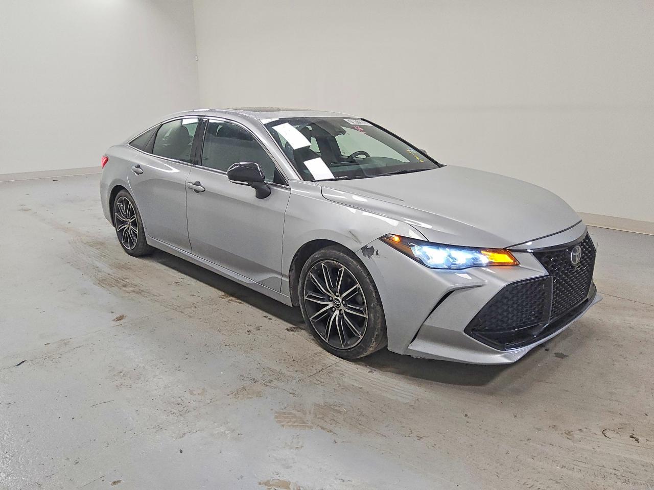 Toyota Avalon Xse