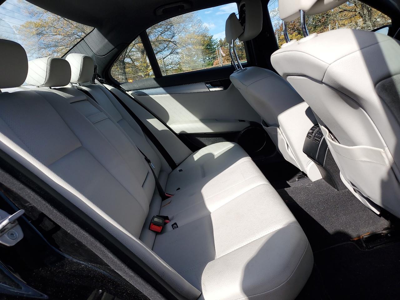 Mercedes-Benz C-Class 300 4matic