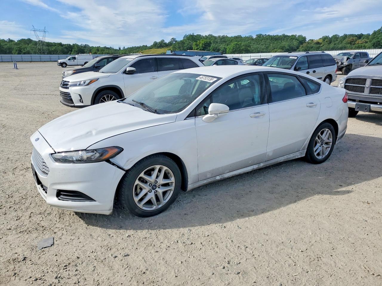 Salvage Ford Fusion Image