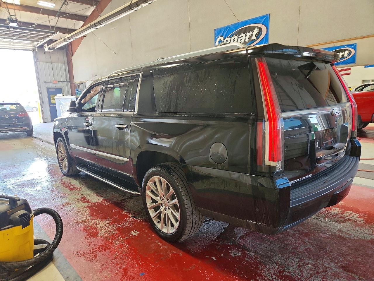 Cadillac Escalade Esv Luxury