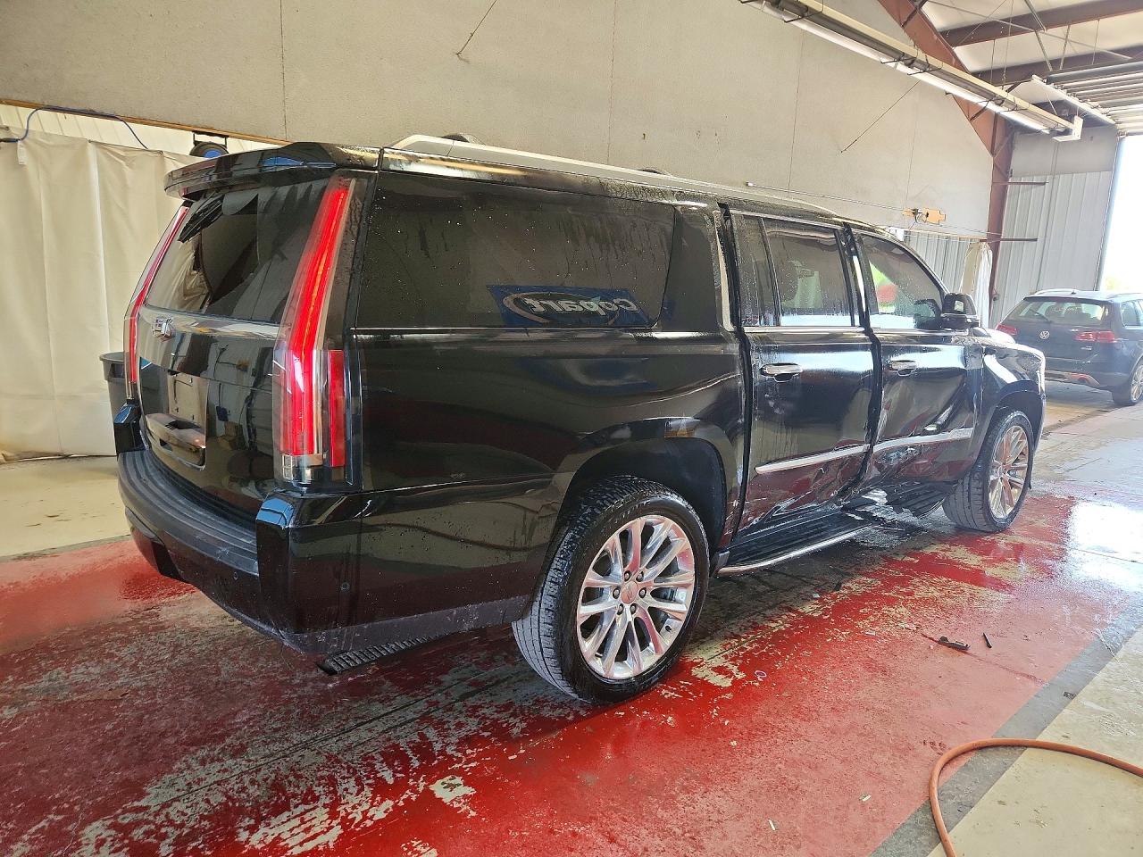 Cadillac Escalade Esv Luxury