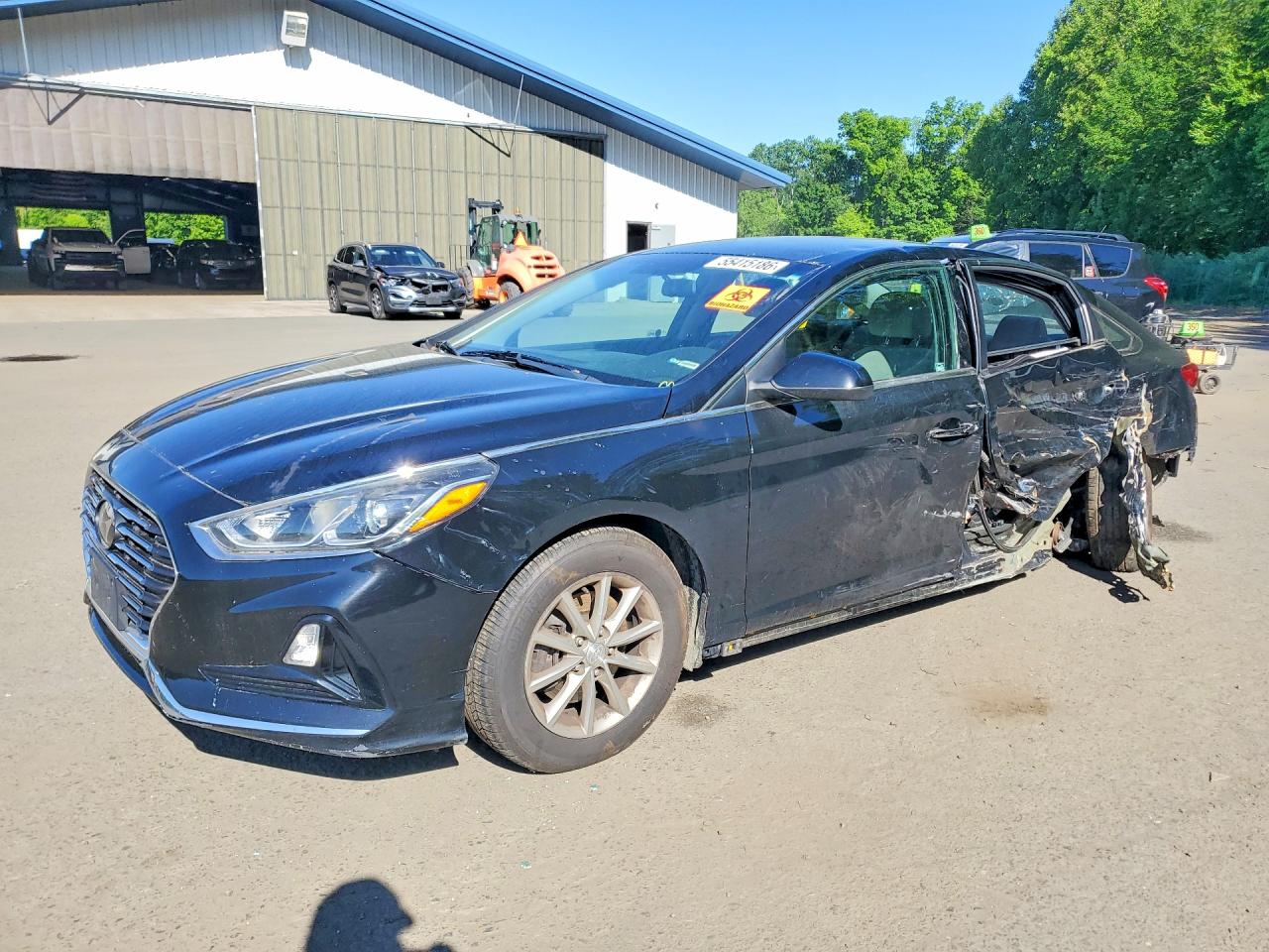 Salvage Hyundai SONATA Image