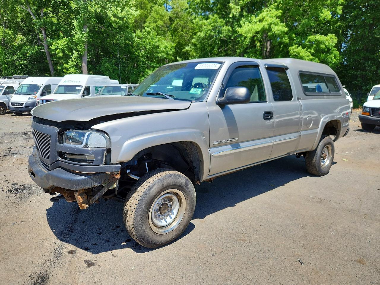 Salvage GMC Sierra Image