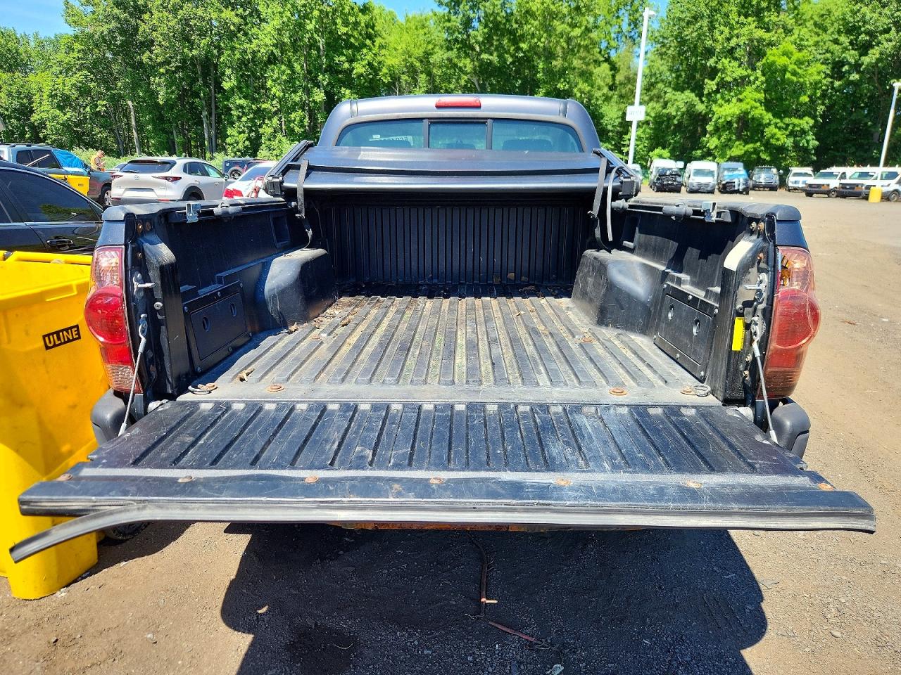Toyota Tacoma Base